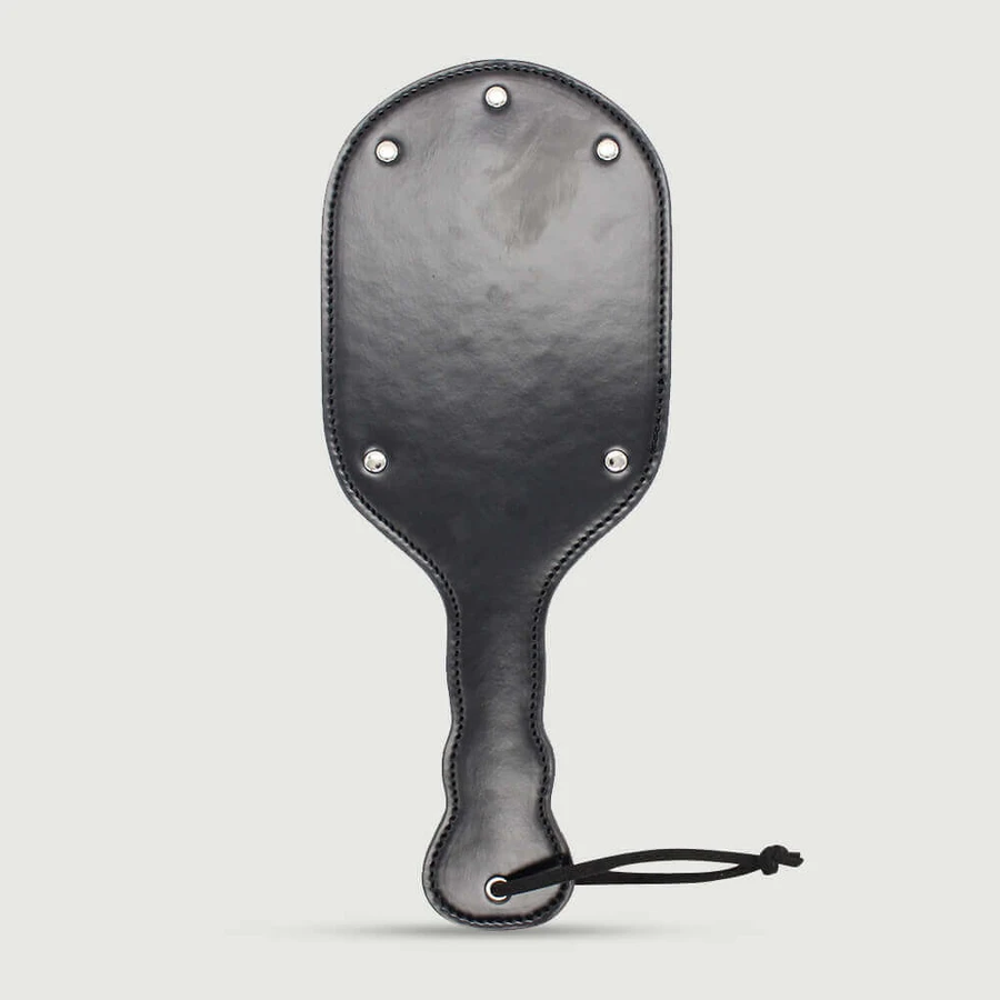 Domme Serie gebogenes Paddel mit Metallnieten & Handgelenkriemen - Schwarz