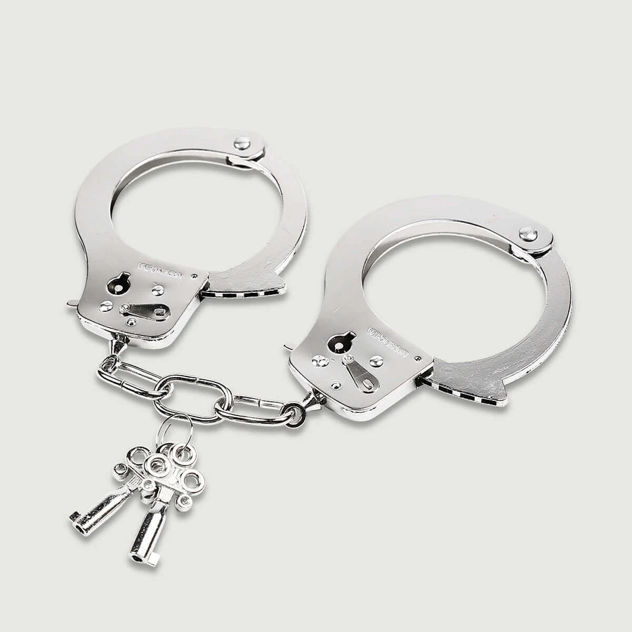 Metal Handcuffs With Triple Keyring - Silver