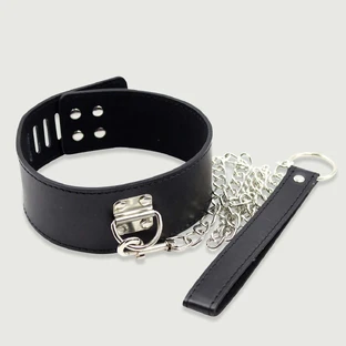 Lederhalsband mit Vorhängeschloss, Kette und Leine - Schwarz