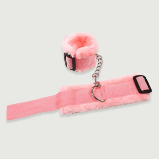 Furry Handcuffs With Soft Lining & Metal Chain - Pink