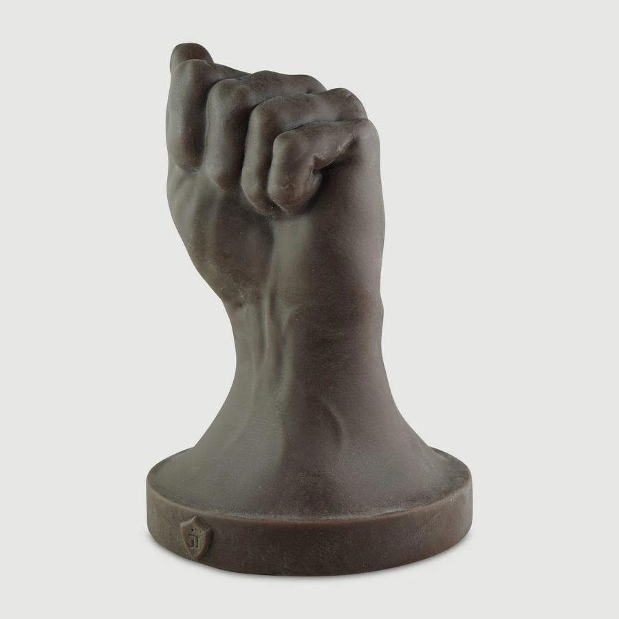 Closed Fist Large Platinum Silicone Fisting Dildo 18 cm - Brown