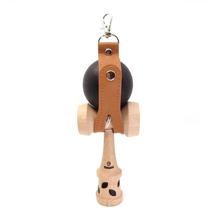 Kendama din lemn, Svoora