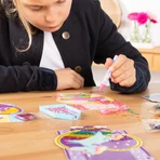 Estudio creativo 2 en 1 con unicornios, pintura de diamantes y pulseras