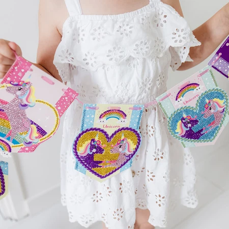 Estudio creativo 2 en 1 con unicornios, pintura de diamantes y pulseras