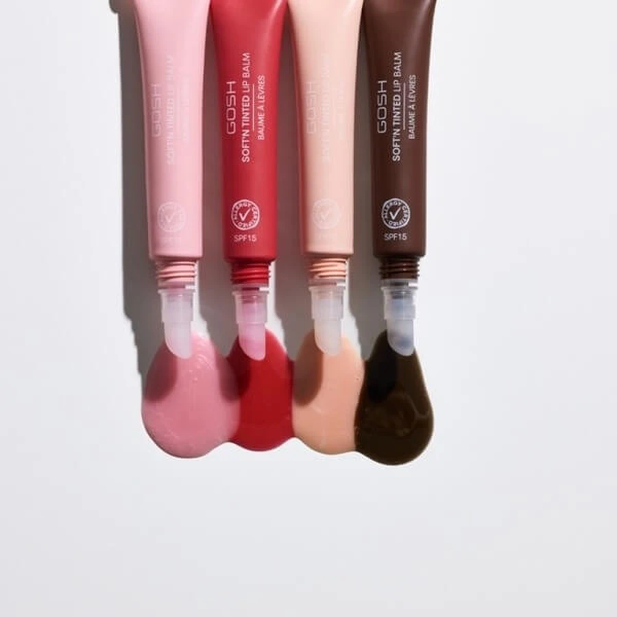 Gosh, Bálsamo labial con color Soft'n, 008 Cherry Soda, 8 ml.