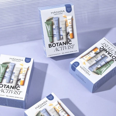 Madara Botanic Activist Set, Anti-Falten-Serum, 15 ml + natürliches Serum, 15 ml + Peeling-Maske, 17 ml + Vitamin-C-Creme, 15 ml