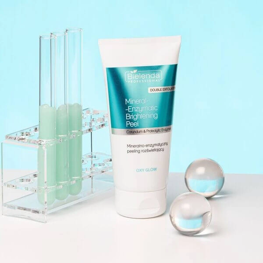 Bielenda Professional Oxy Glow, mineral-enzymatic illuminating scrub, 150 ml