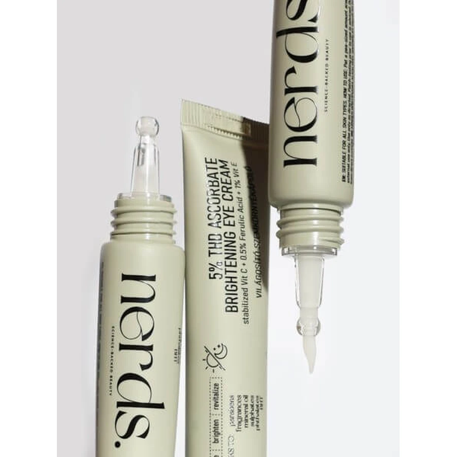 Nerds. 5% THD Ascorbate Brightening, crème éclaircissante pour les yeux à la vitamine C, 15 ml.