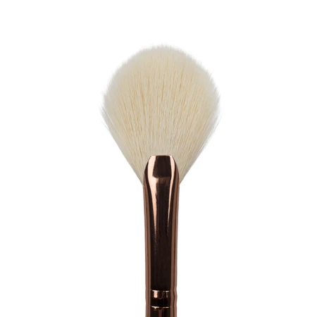 IBRA Fresh Makeup No. F06, pinceau pour blush et highlighter, 1 pc.
