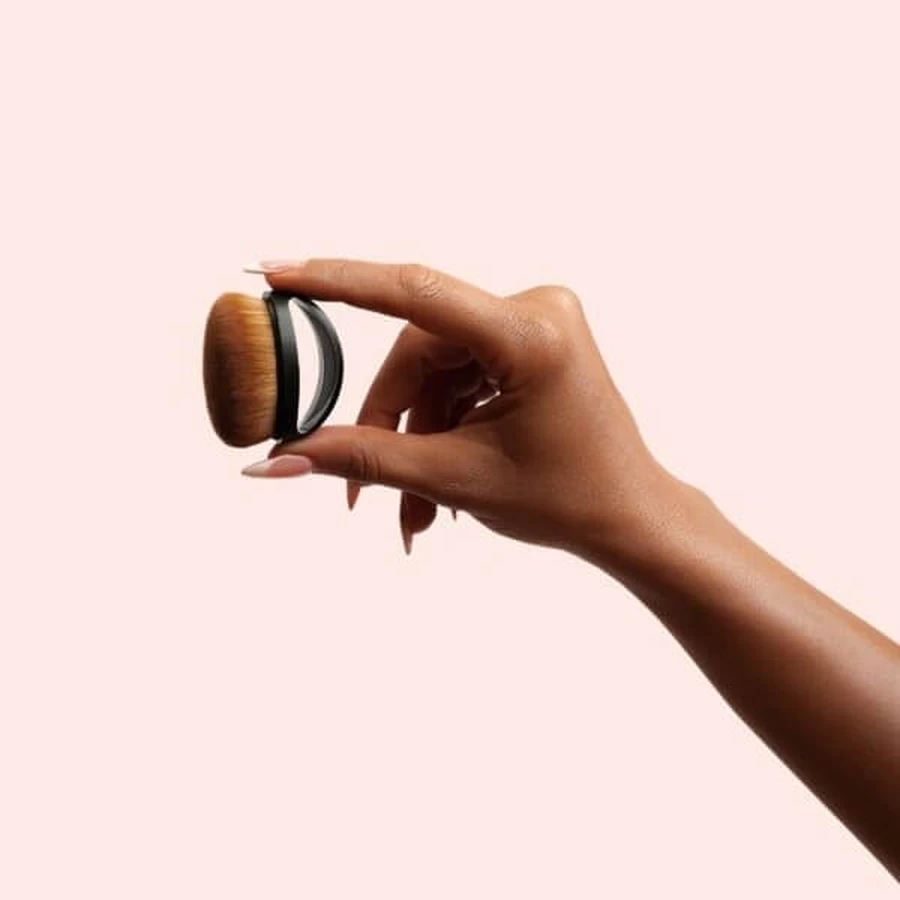 Cocosolis, pinceau vegan pour une application précise de l'autobronzant sur le visage, 1 pc.