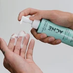 Madara Acne Sebum Control Clear Skin Wash, gel limpiador para pieles grasas y problemáticas, 140 ml