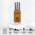 Madara Skin Equal, Soft Glow Foundation SPF15, base de maquillaje, Fudge 80, 30 ml.
