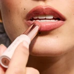 Gosh Juicy Lip Butter, baume à lèvres nourrissant, 003 Autumn Brown, 2.8 g