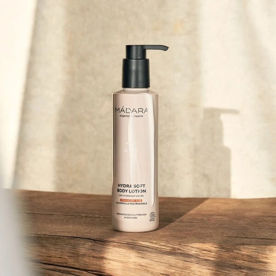 Madara Hydra Soft Body Lotion, feuchtigkeitsspendende Körperlotion, 250 ml