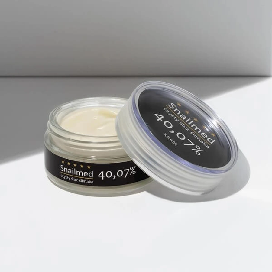 Snailmed, crema facial antiedad de perla negra con moco de caracol natural y ácido hialurónico, 50 ml