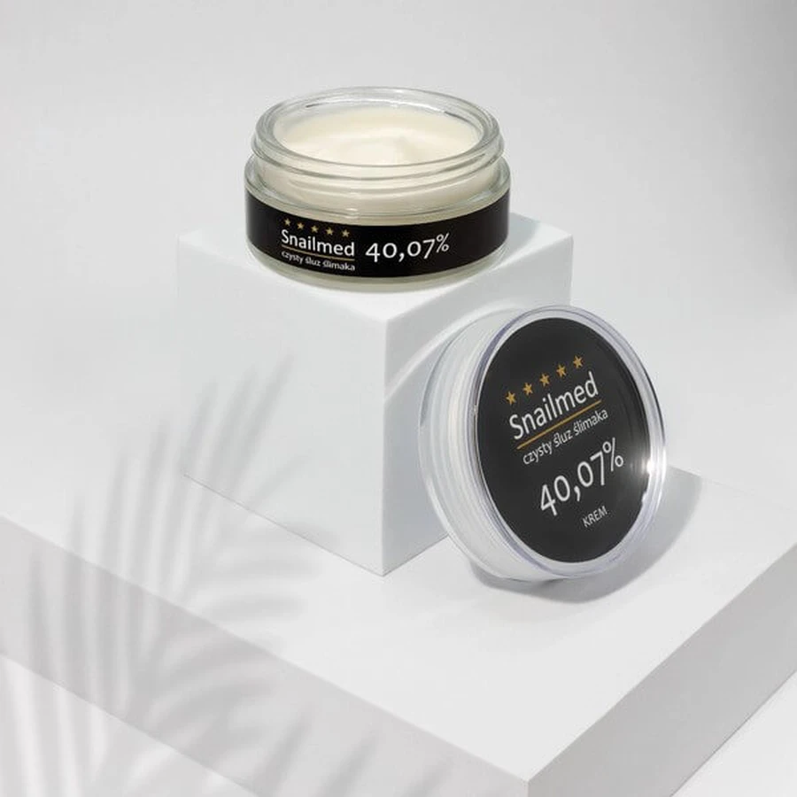 Snailmed, crema facial antiedad de perla negra con moco de caracol natural y ácido hialurónico, 50 ml