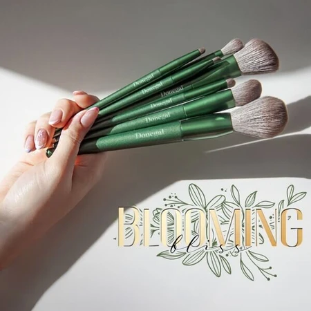 Donegal, pinceau à poudre, Blooming Bliss, 1 pc.