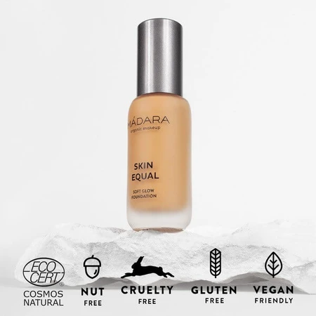 Madara Skin Equal, Soft Glow Foundation SPF15, fond de teint, Golden Sand 50, 30 ml.