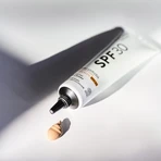 Madara Plant Steam Cell Age-Defying Face Sunscreen, anti-aging gezichtscrème SPF30, 40 ml.
