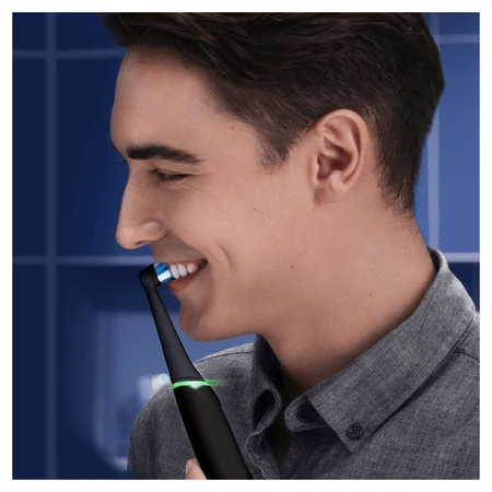 Oral-B, iO 6 Series, black, electric toothbrush