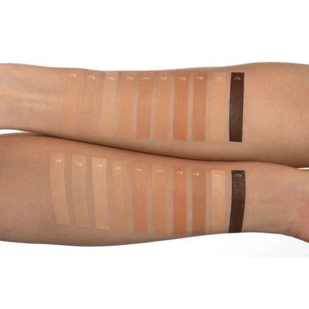 Pierre Rene, waterproof en dekkende foundation Fluid Skin Balance No. 20 Clear Light, 30 ml