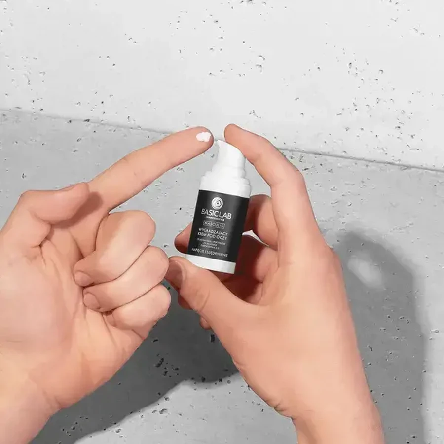 BasicLab Masculis, Crema alisadora de ojos Tensión y Firmeza, 15 ml