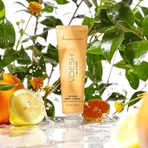 Voesh, crema corporal, brillo de mandarina, 88 ml