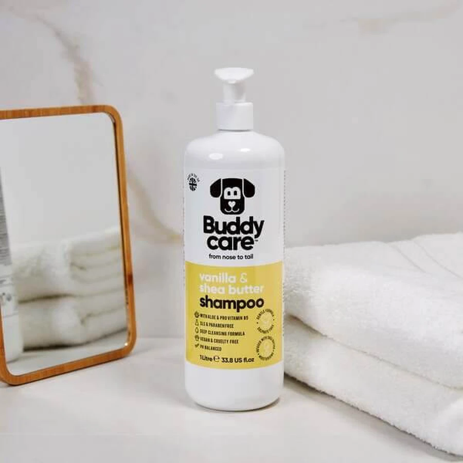 Buddycare, hondenshampoo, vanille en sheaboter, 500 ml
