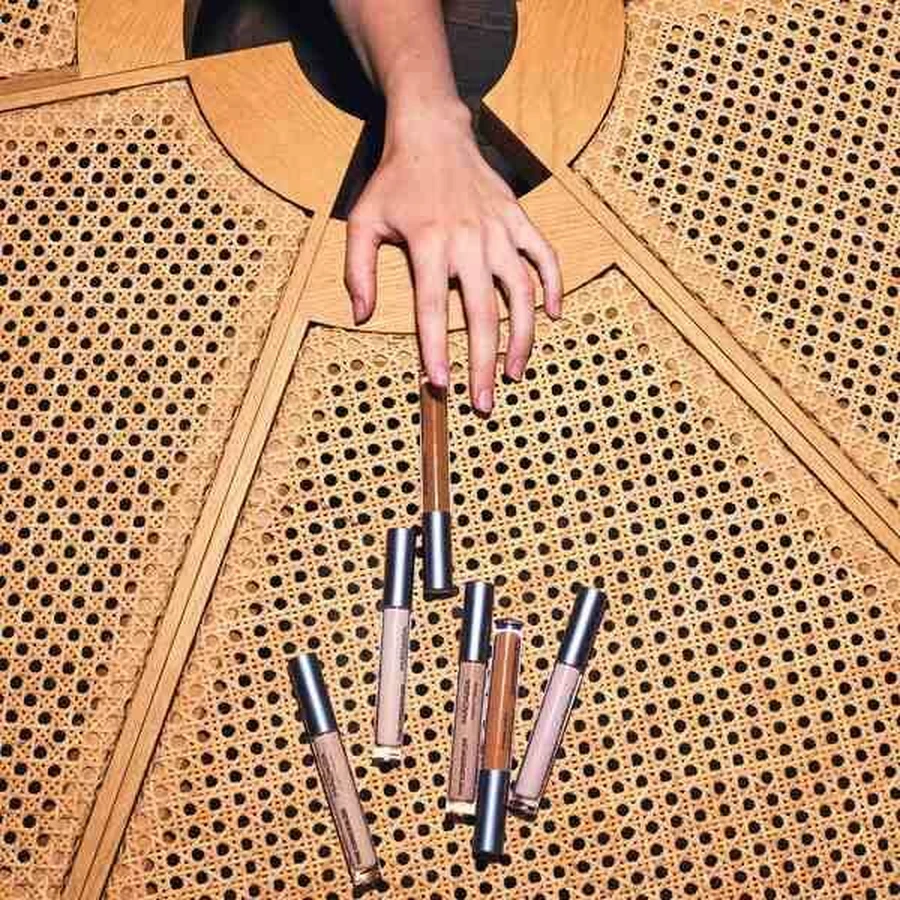 Madara Luminous Perfecting Concealer, corrector, Warm Latte 30, 4 ml
