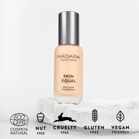 Madara Skin Equal, Soft Glow Foundation SPF15, base de maquillaje, Ivory 20, 30 ml.