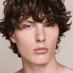 Madara Skin Equal, Soft Glow Foundation SPF15, base de maquillaje, Ivory 20, 30 ml.
