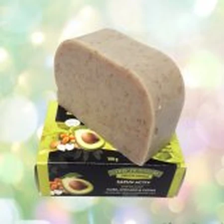 Jabón Activo Exfoliante con huesos de albaricoque, zanahoria, aguacate y notas cítricas 100 g Verre de Nature