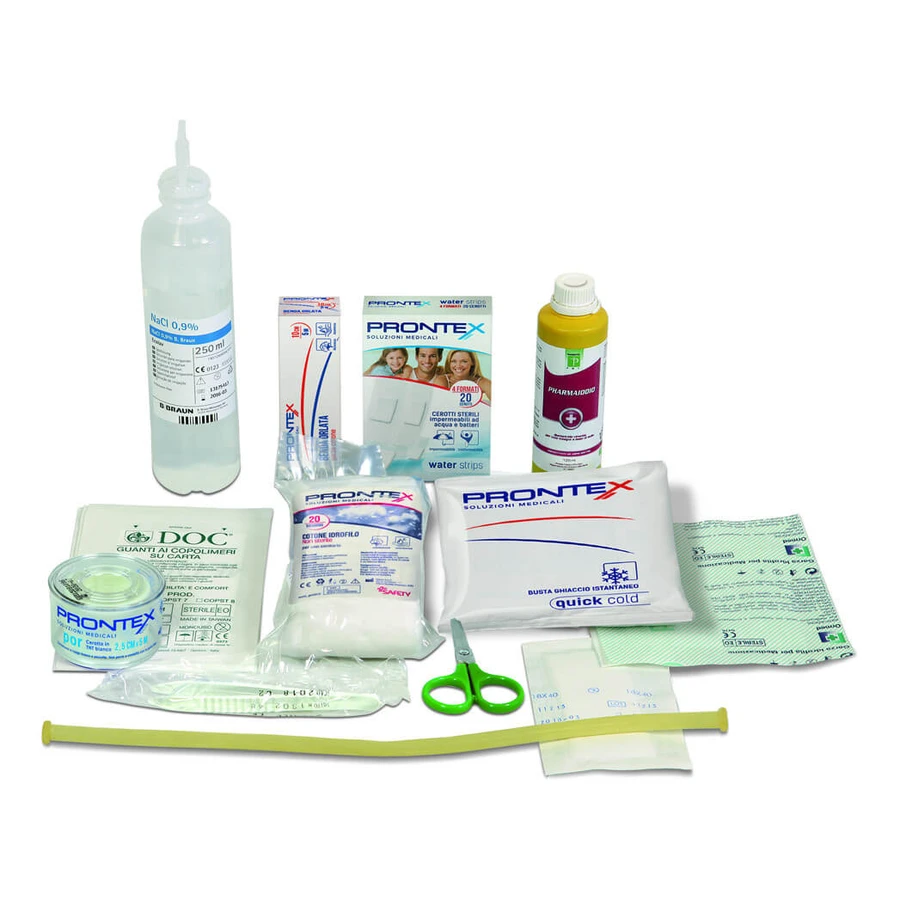 GROUP C MAKE-UP KIT