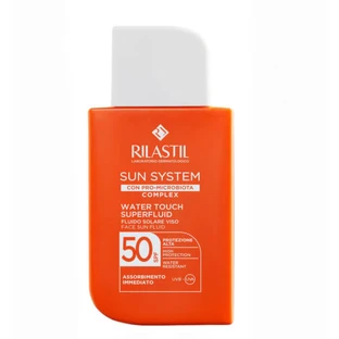 Rilastil Sun System SPF50 superfluïde met waterapplicatie