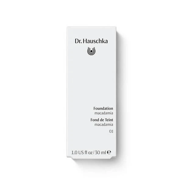 Dr. Hauschka Natural Foundation 01 Light Beige 30ml
