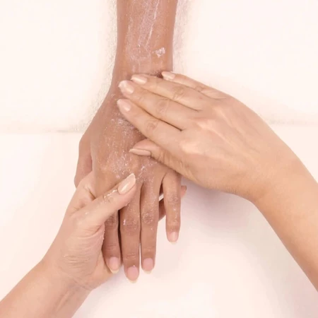 Opi Sanftes Handcreme-Peeling 236 ml