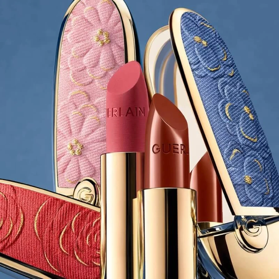 Guerlain rouge g - cover met dubbele spiegel rood roos