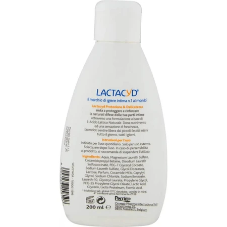 Lactacyd Protection &amp; gentleness - intimate cleanser for all skin types 200 ml