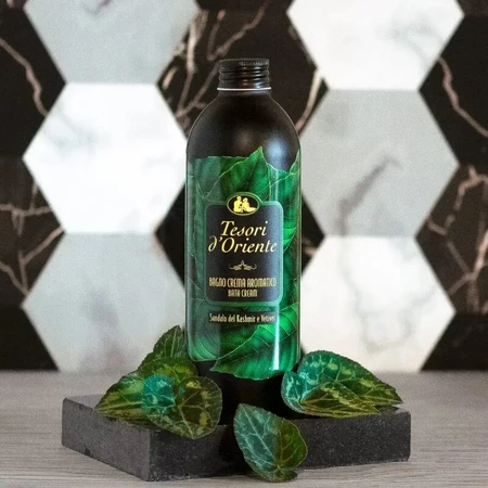 Treasures of the East Sandalwood and vetiver - aromatic bath cream 500 ml