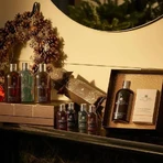 Molton brown Woody &amp ; soins du corps aromatiques - coffret cadeau