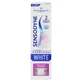 Sensodyne Clinical White - Pasta dentífrica blanqueadora para dientes sensibles con protección contra las manchas, 75 ml