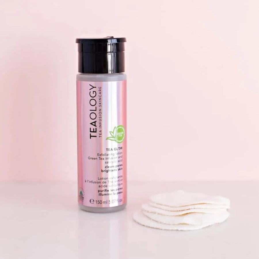 Loción exfoliante con infusión de té verde de Teaology - 150 ml