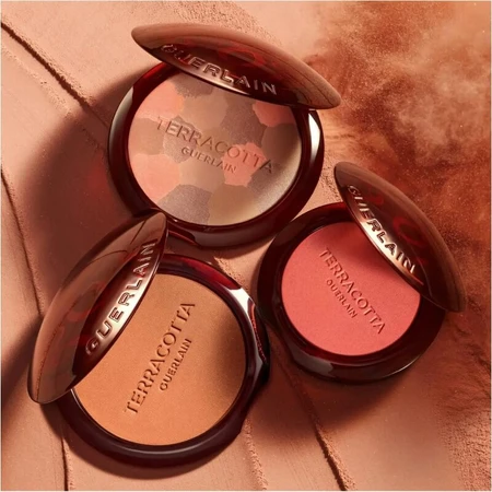 Guerlain Terracotta Blush met een „bonne mine“-effect – nr. 00 Light Nude