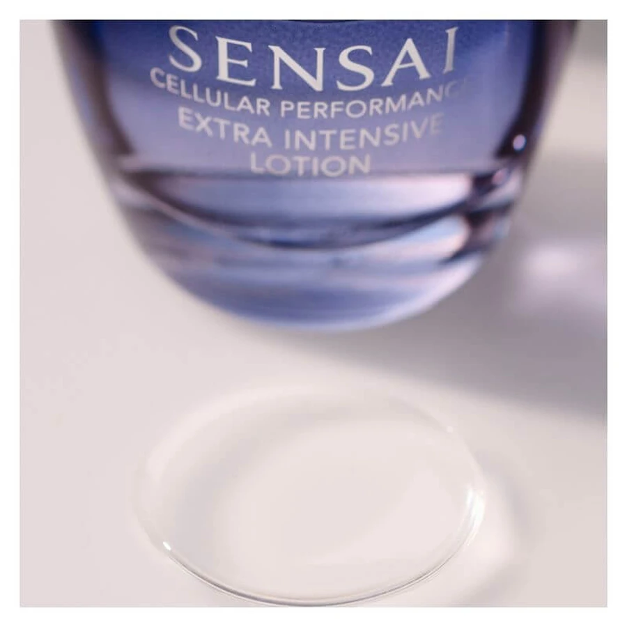 Kanebo Sensai Cellular Performance Extra Intensive - Revitaliserende anti-aging vochtinbrengende lotion 125 ml