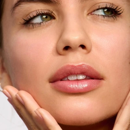 Clarins Lip Oil Balm - Getinte lippenbalsem nr. 04 Amandel