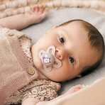 Mam Original – 2 Schnuller mit Silikonsaugern für Babys im Alter von 2 bis 6 Monaten in verschiedenen mädchenhaften Mustern