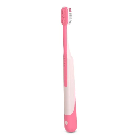 Suavinex Oralcare Junior - Cepillo de dientes manual para mayores de 6 años con funda protectora rosa