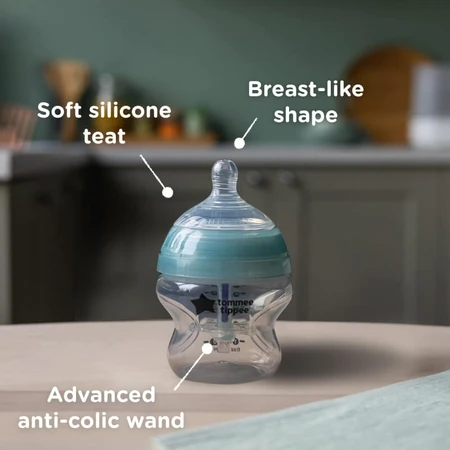 Tommee Tippee Natural Newborn Starter – Fortgeschrittenes, selbststerilisierendes Anti-Kolik-Fütterungsset