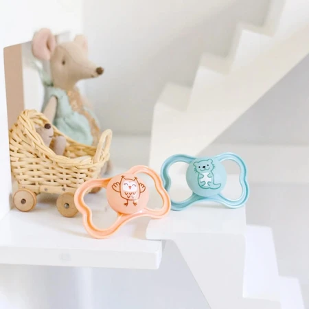 Mam Air 2-6m - Set of 2 Silicone Pacifiers - Pink
