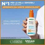 Protector solar Garnier SPF 50+ en spray, Ambre Solaire Sensitive para adultos, Ceramide Protect, protección muy alta, 150 ml